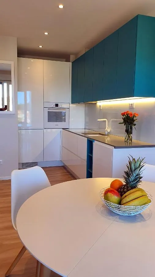 Beautiful View Apartment With Garage Space Mali Losinj Croatia