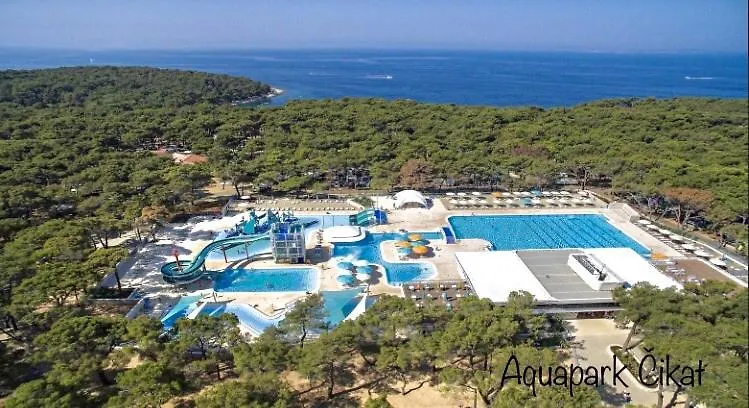 Beautiful View Apartment With Garage Space Mali Losinj